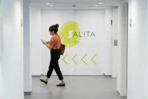 puertas-seguridad-auditorio-adan-martin