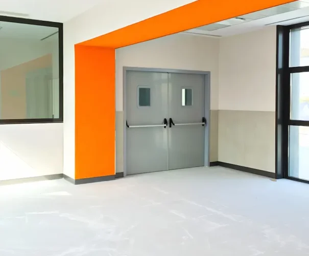 Puertas UCI Puertas UCI